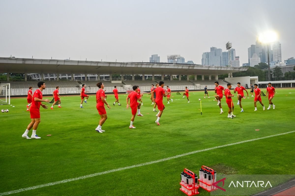 Ragnar, Dean James, dan Emil Audero Ikut Latihan...