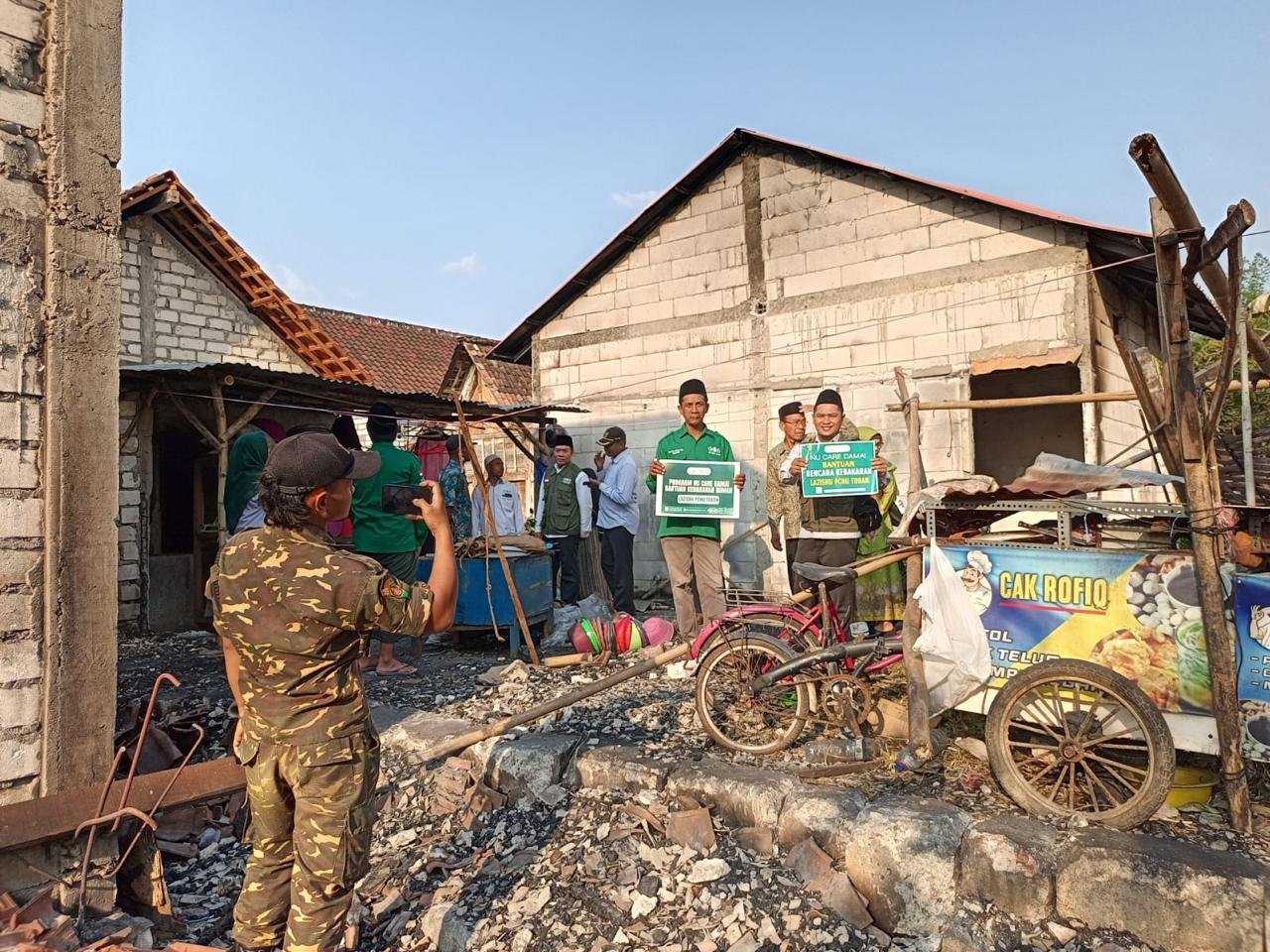 PCNU dan LAZISNU Tuban Salurkan Bantuan untuk Korban...
