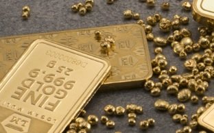 Daftar Harga Emas Antam 17 Mei 2024 Merosot Rp11.000 Per Gram