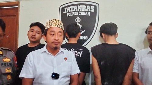 Diduga Bawa Pacar Orang, Pemuda di Tuban Disanggong di Kosan Lalu Dianiaya