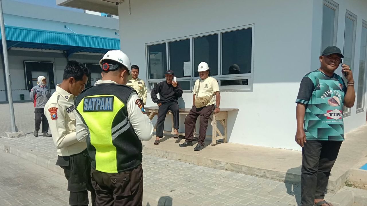 Diduga Limbah Bocor, Warga Socorejo Tuban...